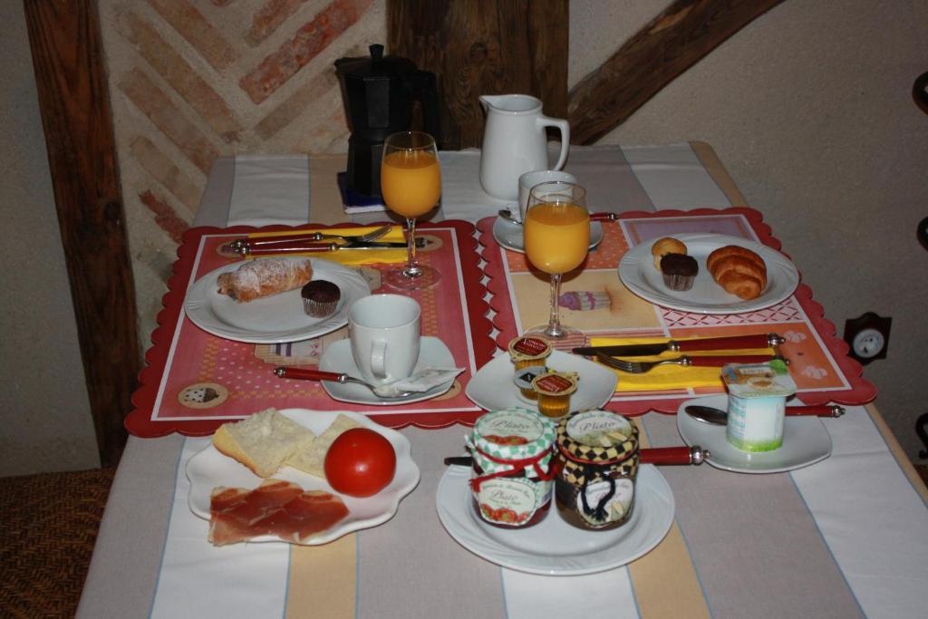 Posada Fuenteplateada Collado Hermoso Kültér fotó